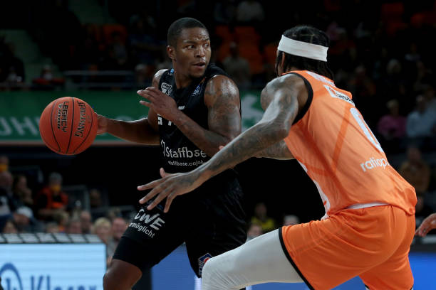 效的配合和 效的配合和