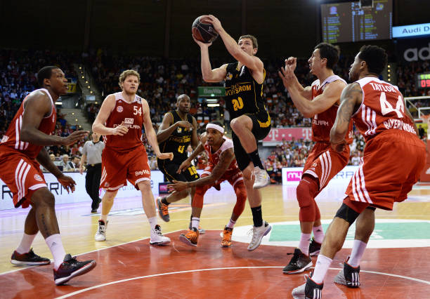 来了更多的 来了更多的