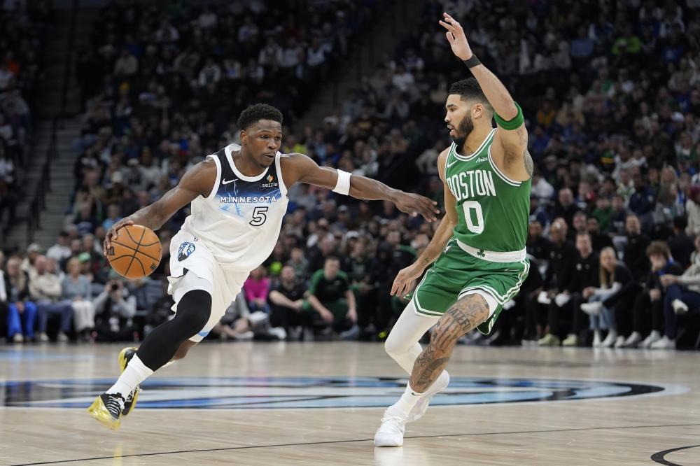 【NFL动态】维京人试训老将四分卫卡森-温茨 意在增强后备实力