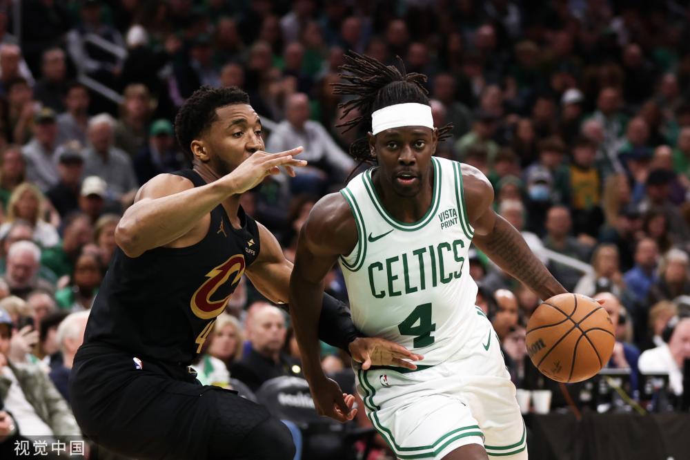 情绪交锋随 情绪交锋随