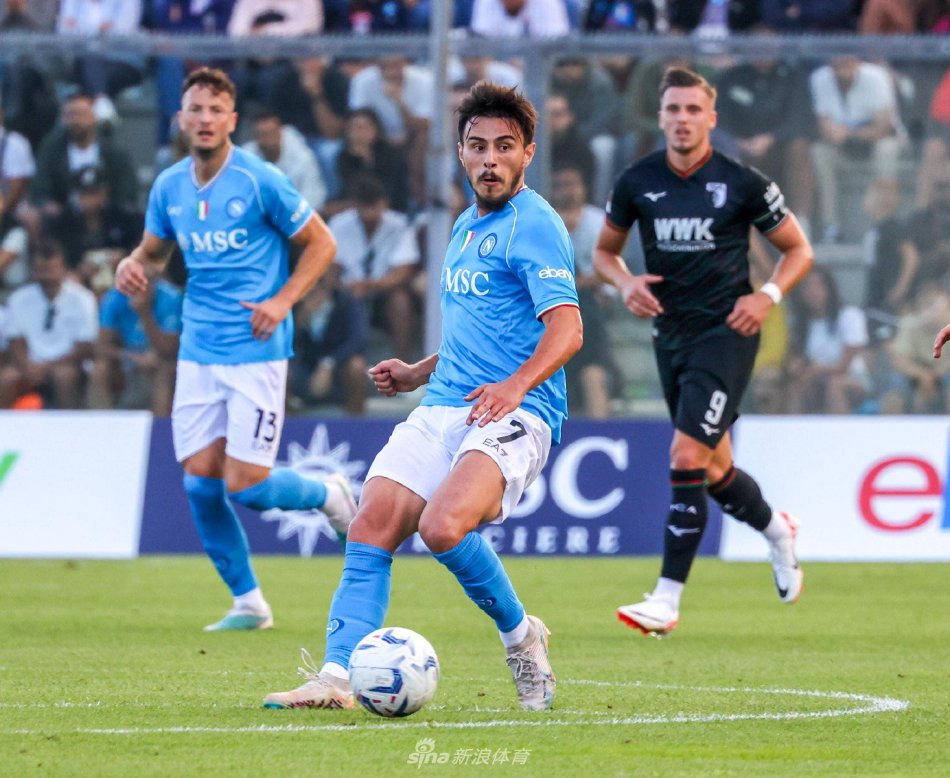 际赛场接受 际赛场接受