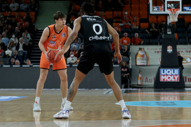 力与资产升 力与资产升